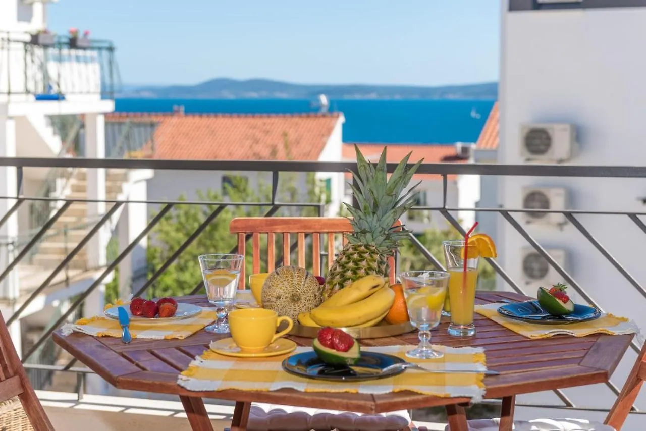 Villa Seaview With Pool - Apartment Yellow Trogir